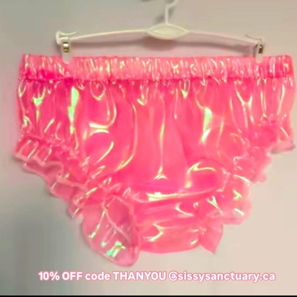 Sissy Crossdresser pink PVC latex fetish panties